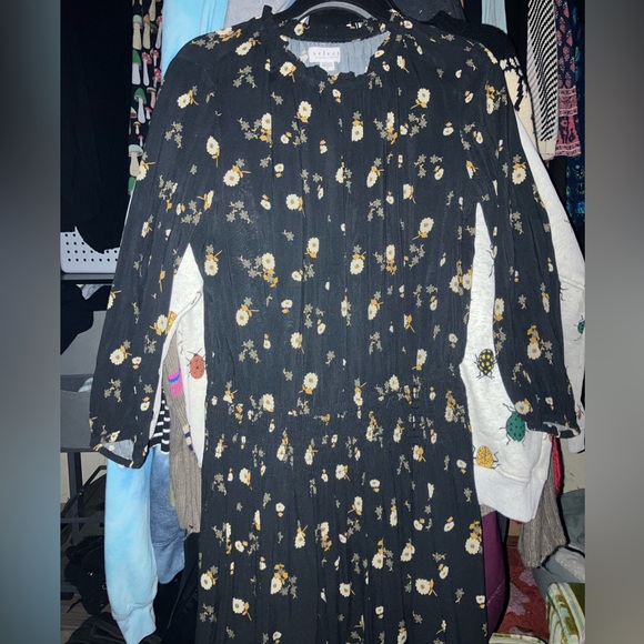 Velvet by Graham & Spencer Black Dress with Yellow Floral Pattern - Picture 7 of 11